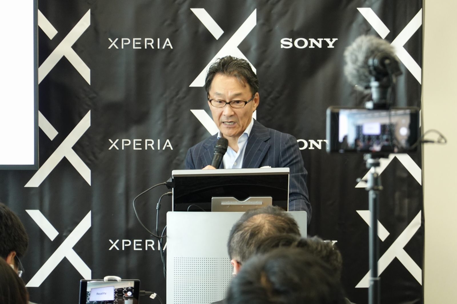 Sony 未來發展的宗旨是 更貼近人，並集中 5G商品的開發 ! Xperia XZ3 集結極致黑科技~