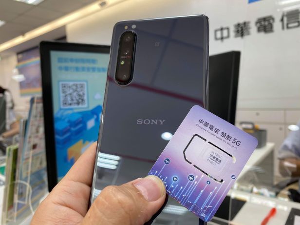 75196323_292061218656585_4918908739665679807_n